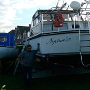 Moonraker 36