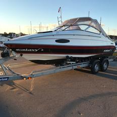 Galaxy 215 Daycruiser Cuddy