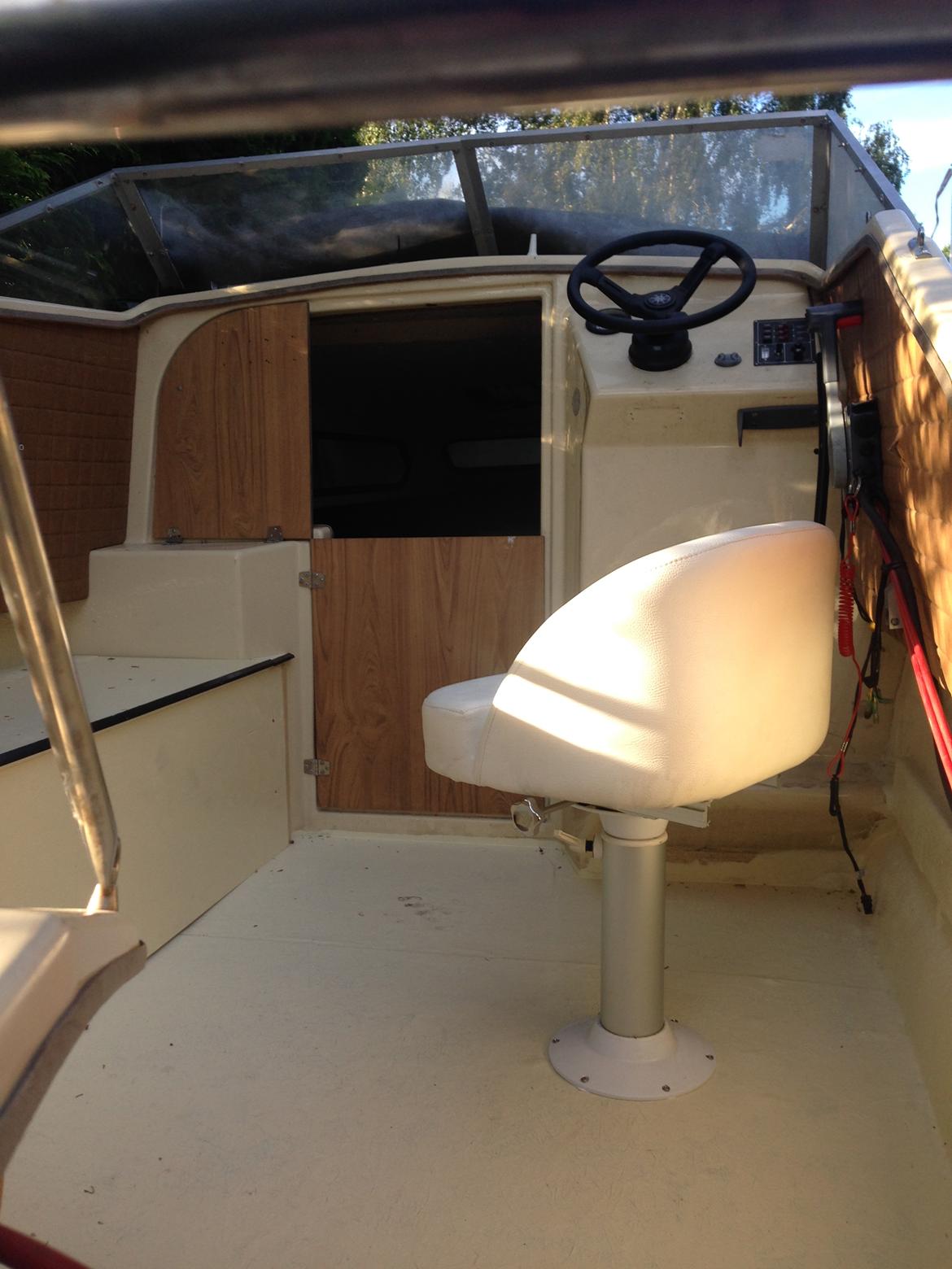 Shetland 570 - Kaptajnens stol monteret, så nu er vi endelig klar 👍 billede 35