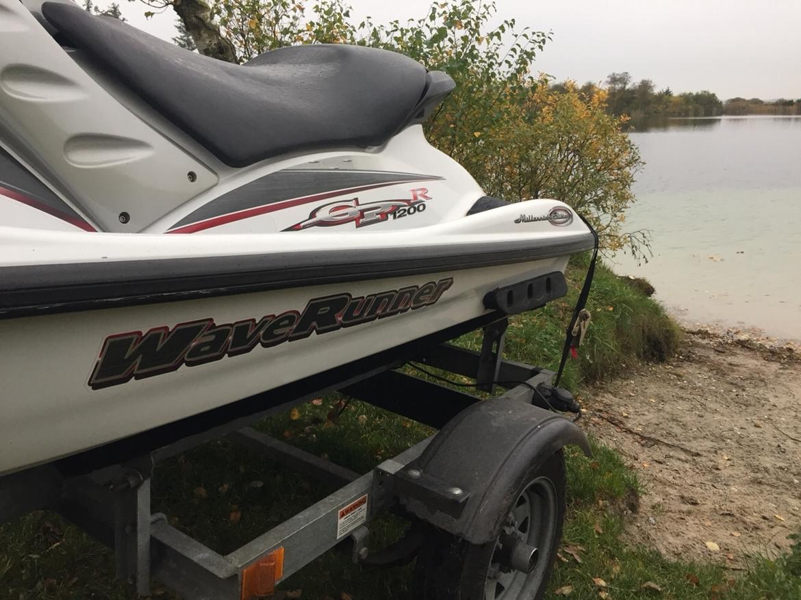 Yamaha Waverunner GP1200 R millennium edition billede 6