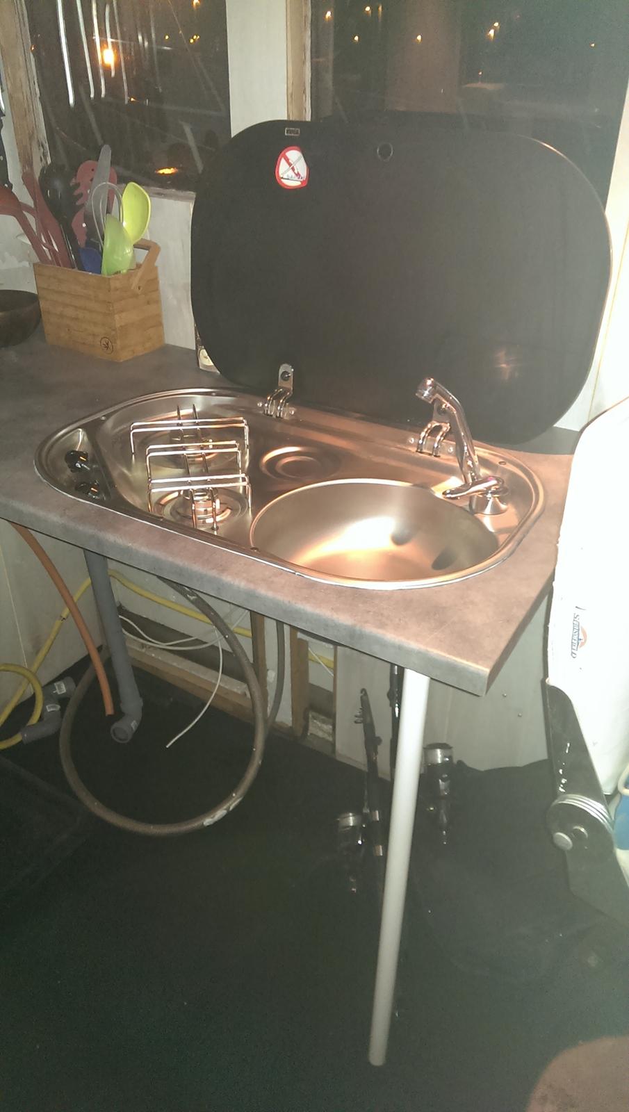 B ukendt motorbåd  billede 18