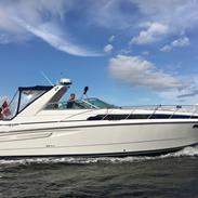 Bayliner Avanti 4085 Express Cruiser