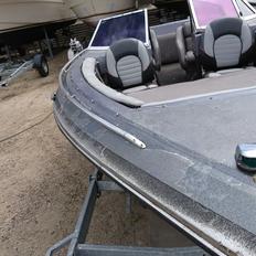 Baja bowrider 