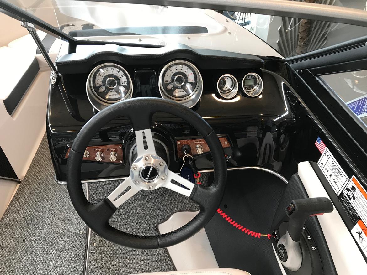 Glastron GTX 185 billede 7