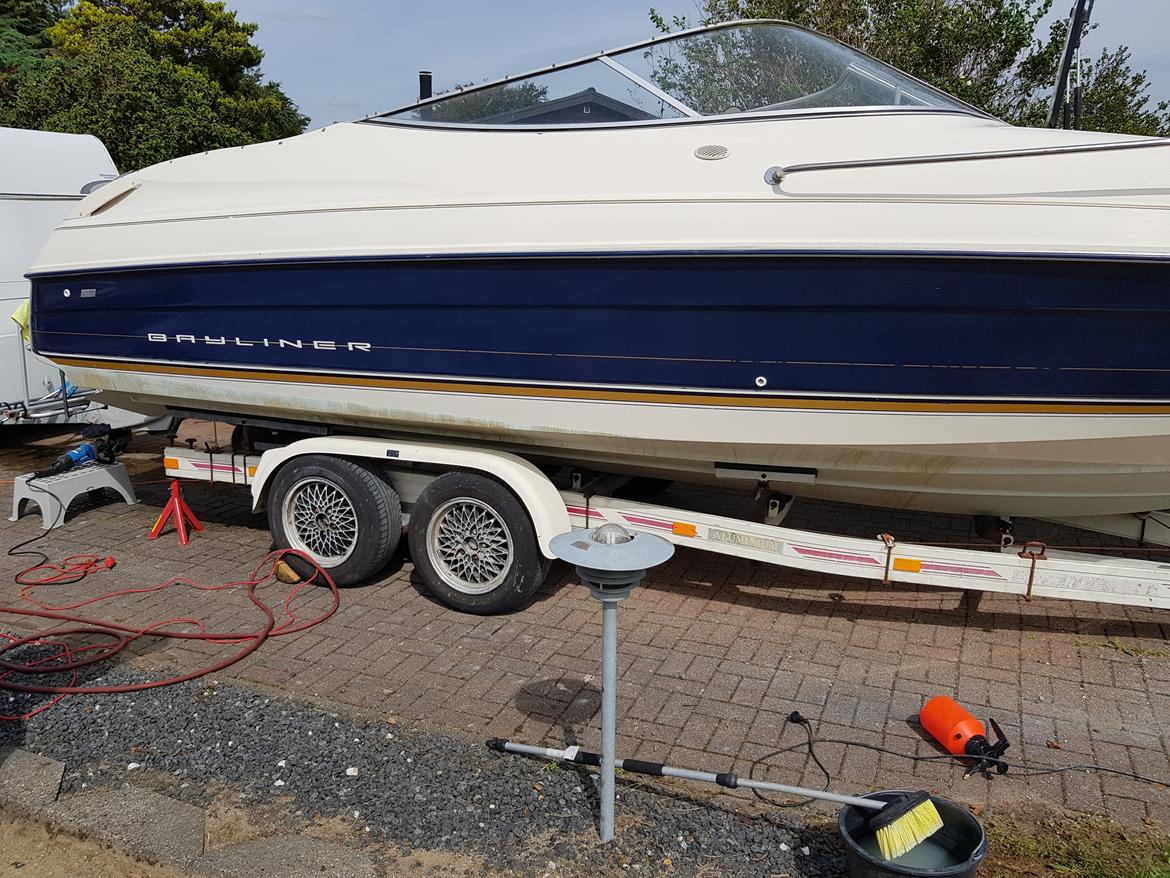 Bayliner 2252 billede 2