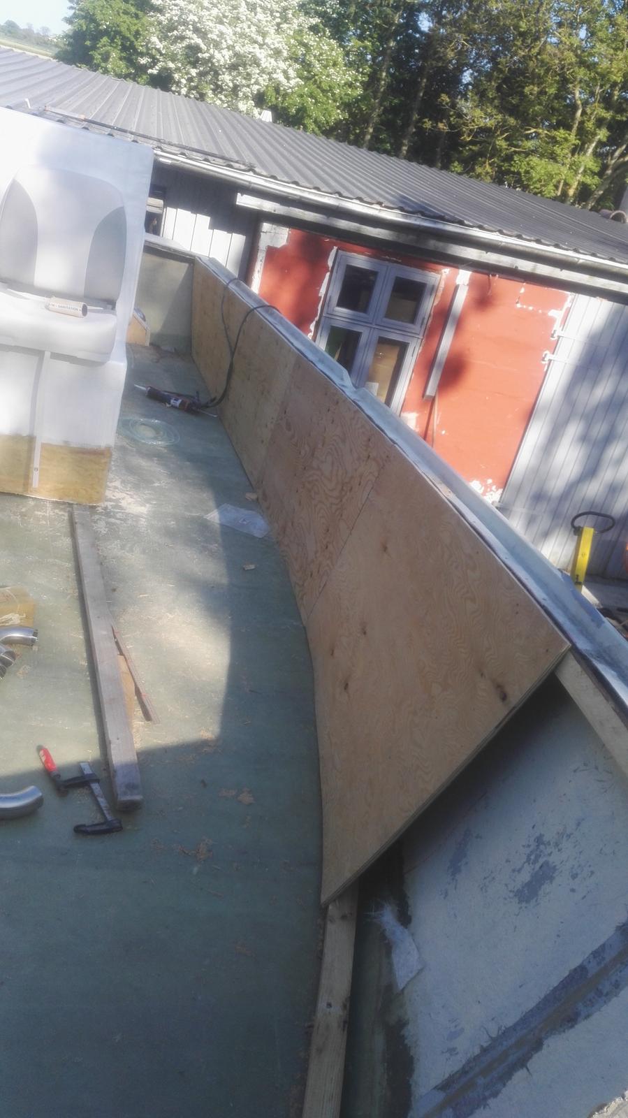 Vibe 25 motorbåd billede 3