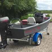 Dory Perfect Life “Bass Boat”