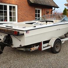 Sea Ray SRV 190 "Dauntless"