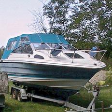 Bayliner 2152 capri 3,0