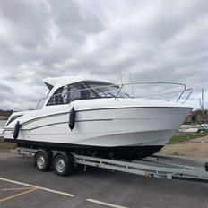 Beneteau Antares 7