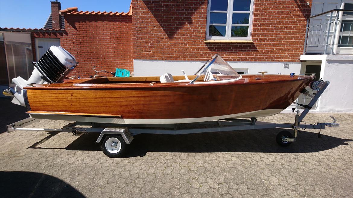 X Skiboat billede 1