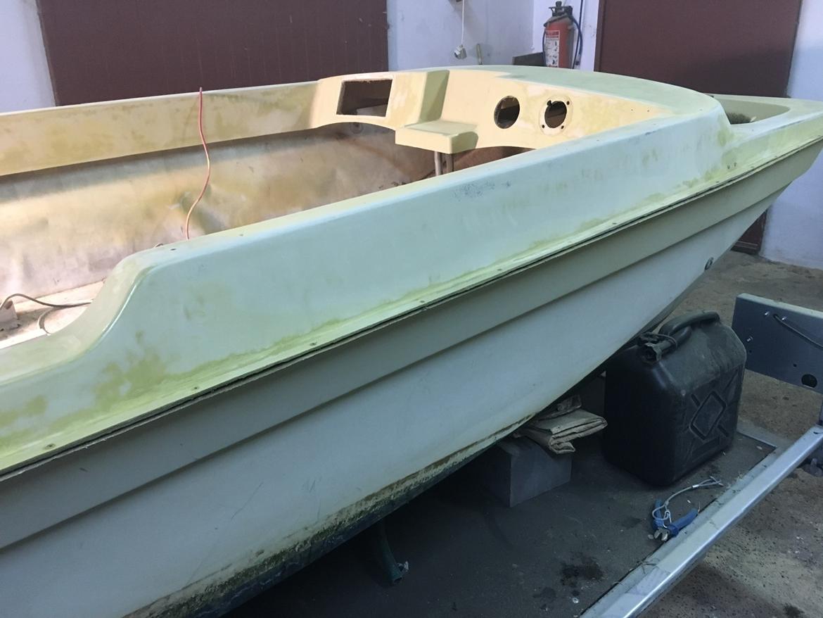 Trifoil 70 - Januar 2018 lizzy (båden) har brug for en kærlighånd  billede 3