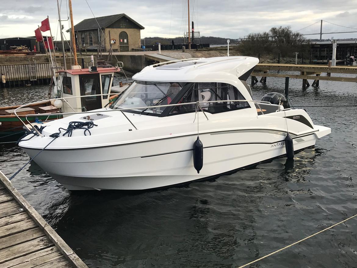 Beneteau Antares 7 billede 1