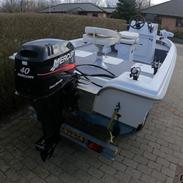 Limbo 460 Flat Boat