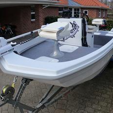 Limbo 460 Flatboat Bassboat