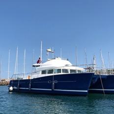 Beneteau Lagoon 43 Power 