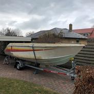B 21