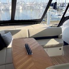 Princess V53