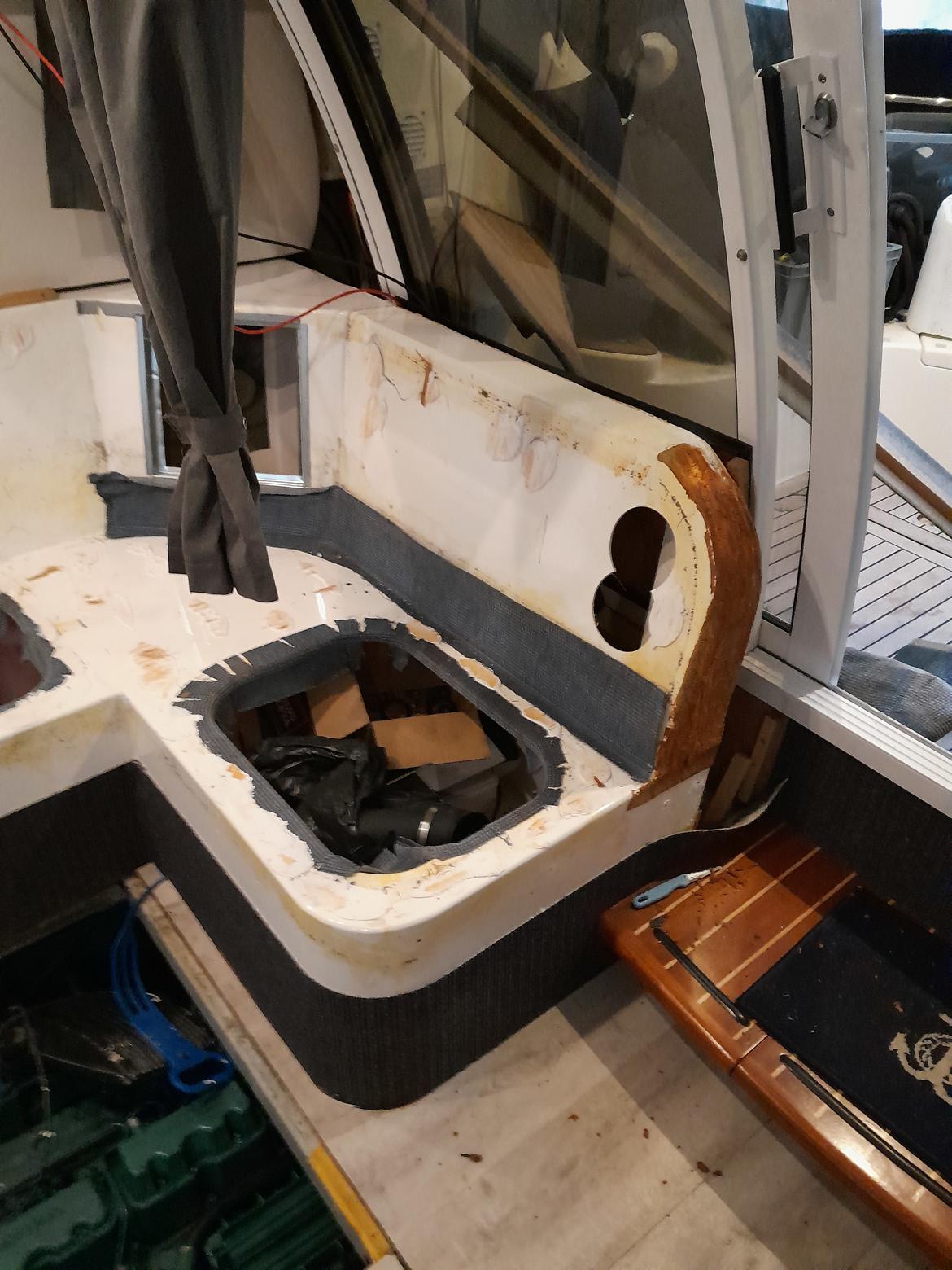 Sealine F36 - afmontering 2024 billede 21