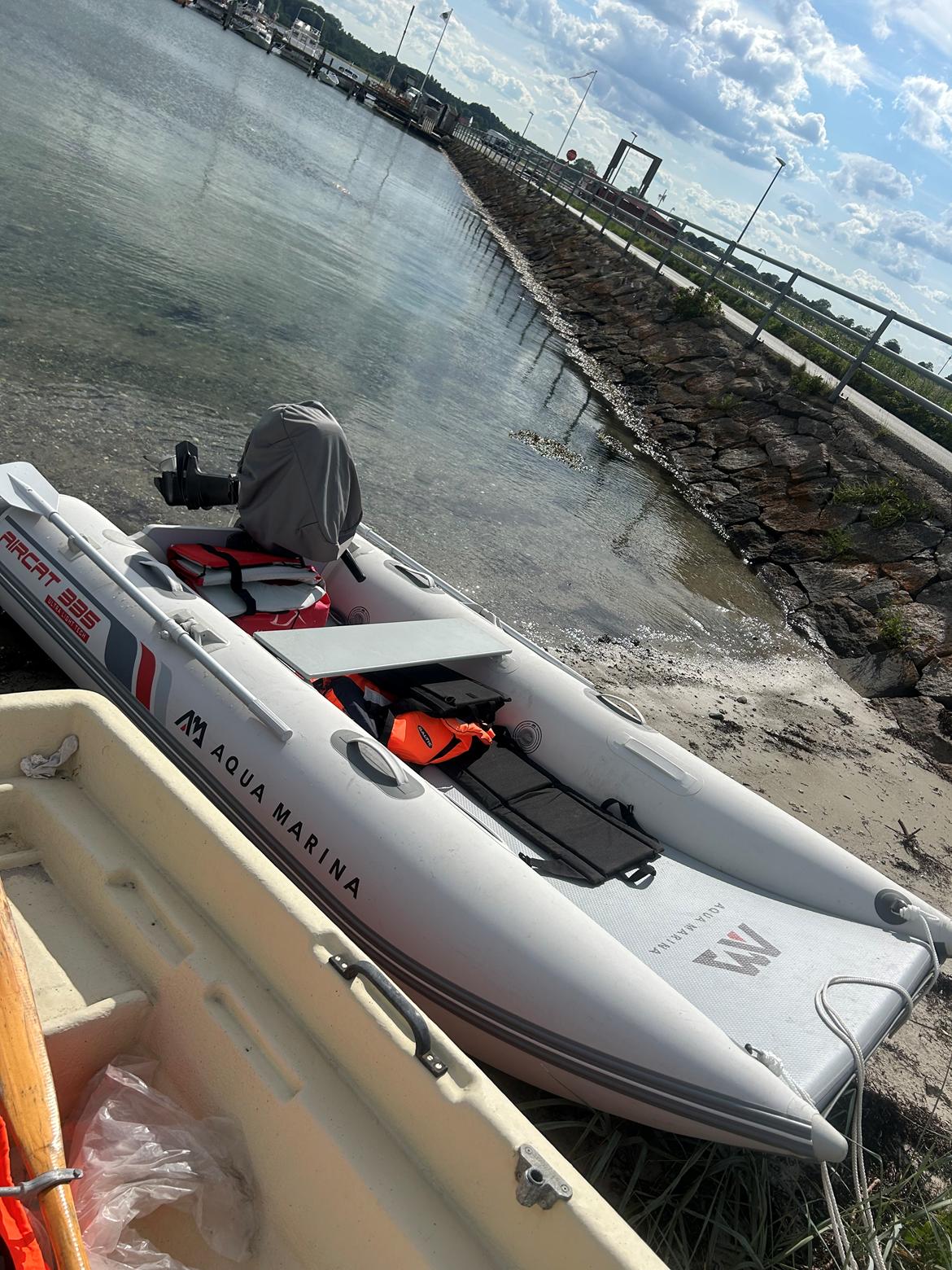 Gummibåd Aircat 335 billede 1