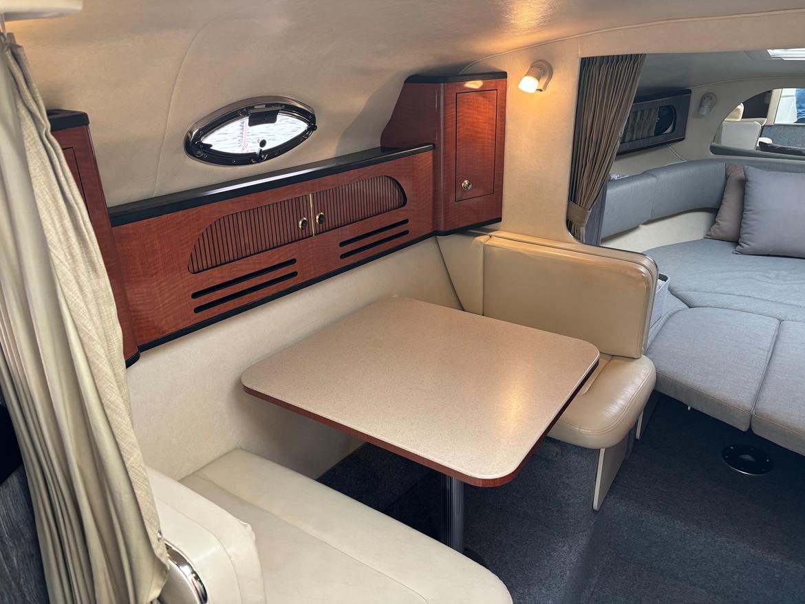 Sea Ray 315 billede 2