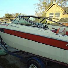 Chris Craft Scorpion 230