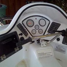 H Hovercraft Intruder