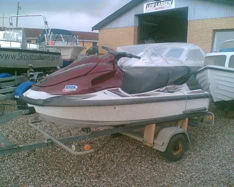Yamaha XL 700  solgt - var lige en smuttur hos leif larsen da jeg havde lidt problemer med membranerne.. nedtur.. og så blev den bare herre beskidt på turen der ned.. billede 4