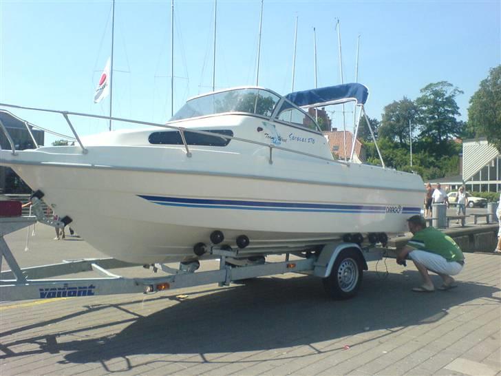 Drago 570 Sorocos - solgt- - Venter på første vandtur, - helt ny og endnu aldrig søsat. (august 2006) billede 2
