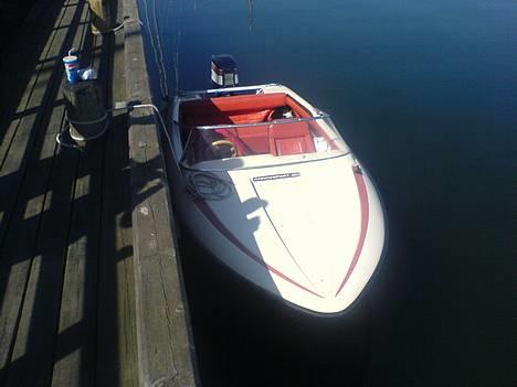 Fletcher 150 Arrowsport(SOLGT) - Liiige en tur i Rørvig havn for at få forsyninger(ædelse indenbords) billede 3