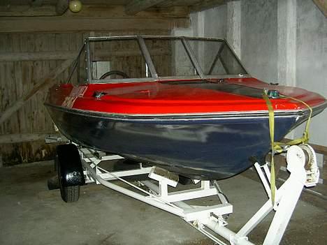 Glastron V-162 billede 1