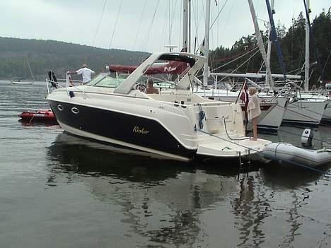 Rinker 270 Fiesta vee - Drevet op, og så ind til stranden billede 5