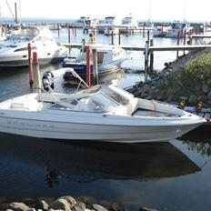 Bayliner 1950 Capri