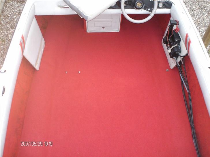 Fletcher GTO 155 arrowsport SOLGT - Her er det nye tæppe lagt i båden.. TOP DOLLAR billede 15