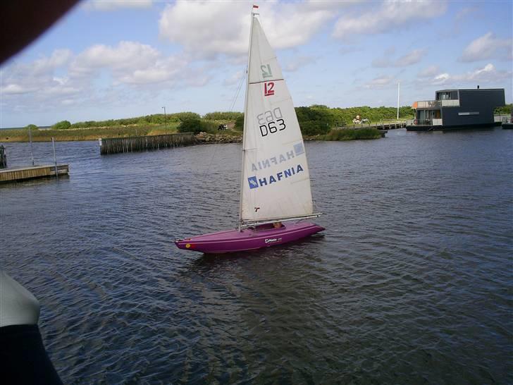 Glasfiberbåd 2,4 m billede 2