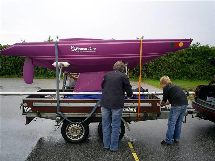 Glasfiberbåd 2,4 m billede 3