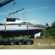 Bayliner 3255 Avanti