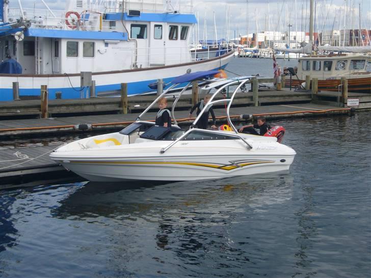 Larson 180 sport wake - Klar til en god dag på vandet billede 1