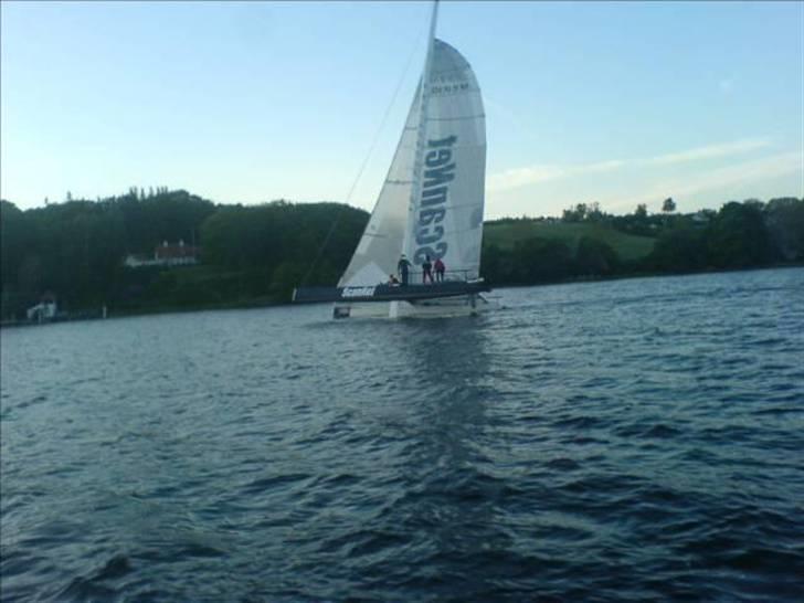 Flerskrogsbåd KATAMARAN billede 2