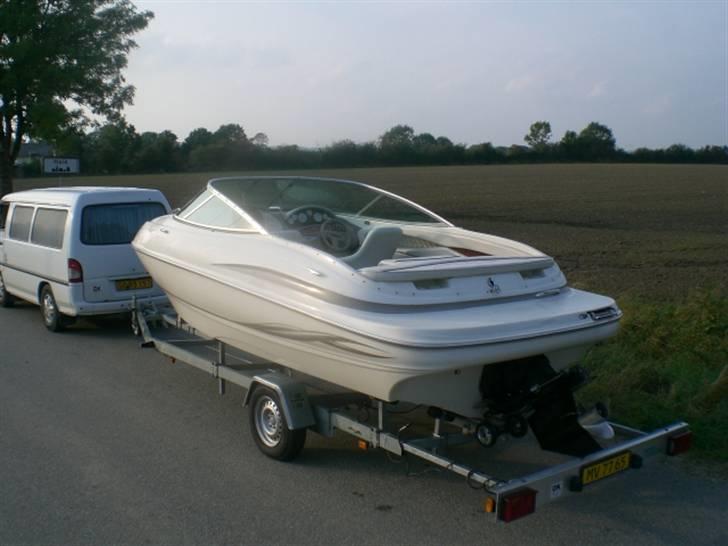 Maxum 1900 SC, 300hk V8 billede 10