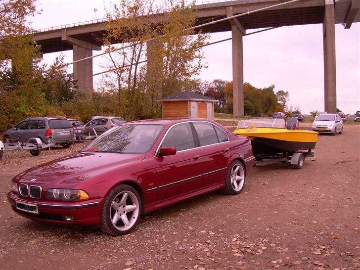 X ukendt ''SOLGT'' - bilen og båden  billede 8