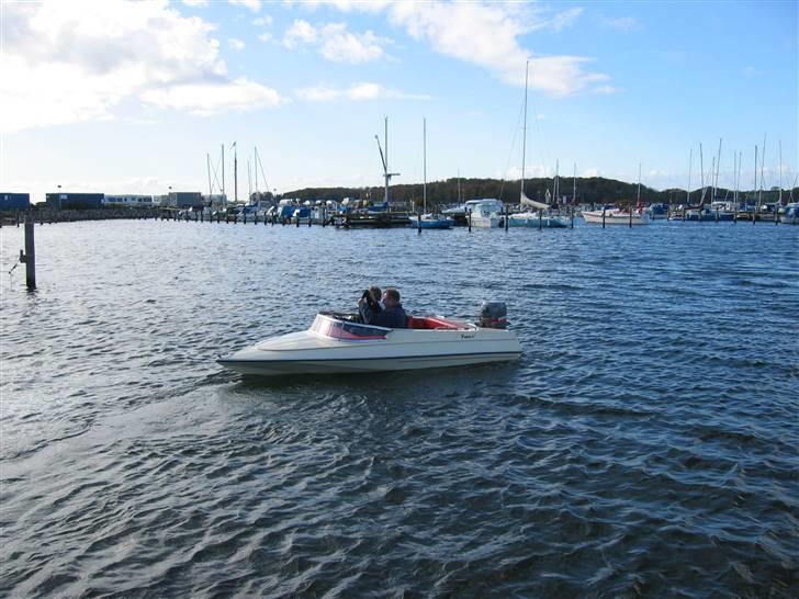 Sims Super v 13,8 - første gang jeg så hende med vand under kølen! billede 14