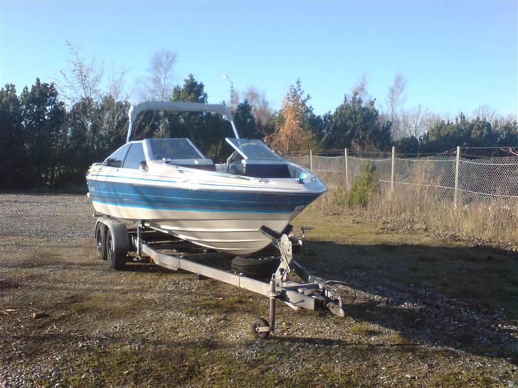 Bayliner Capri 1950 billede 2