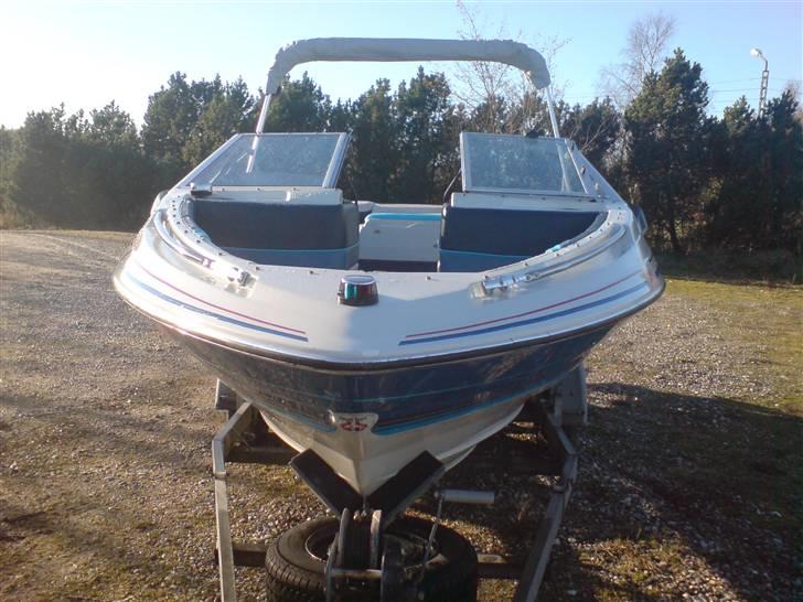 Bayliner Capri 1950 billede 6