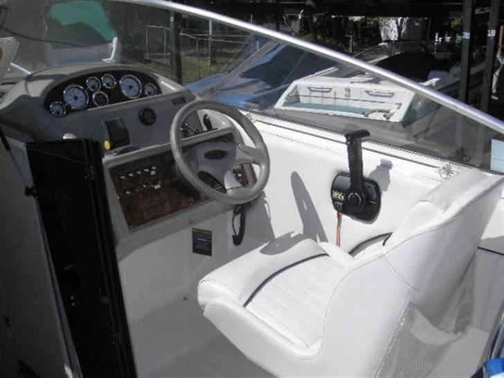 Bayliner 2655 billede 2