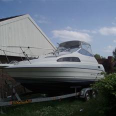 Bayliner 2255