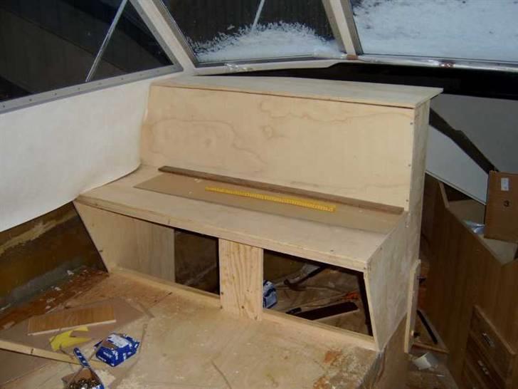 B Norcraft 27 - Igang med at lave U sofa. billede 7