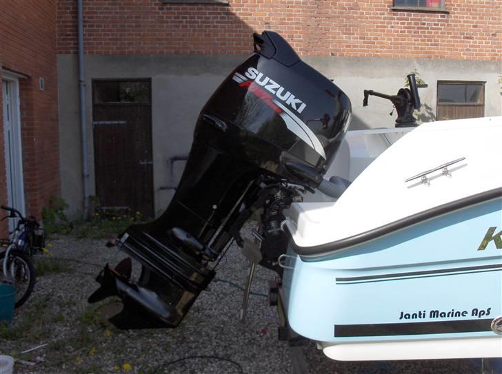 Karnic 2050 - motor - 140 hk gemmer sig der billede 9