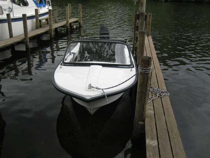 X 16" Speedbåd billede 2