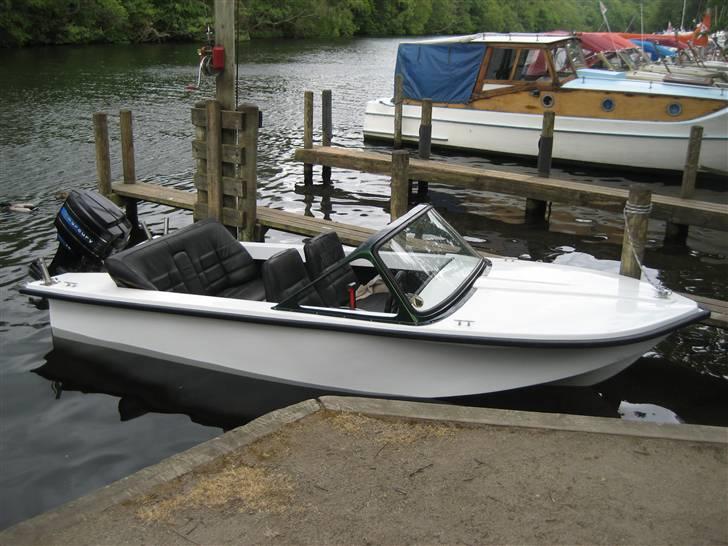 X 16" Speedbåd billede 3